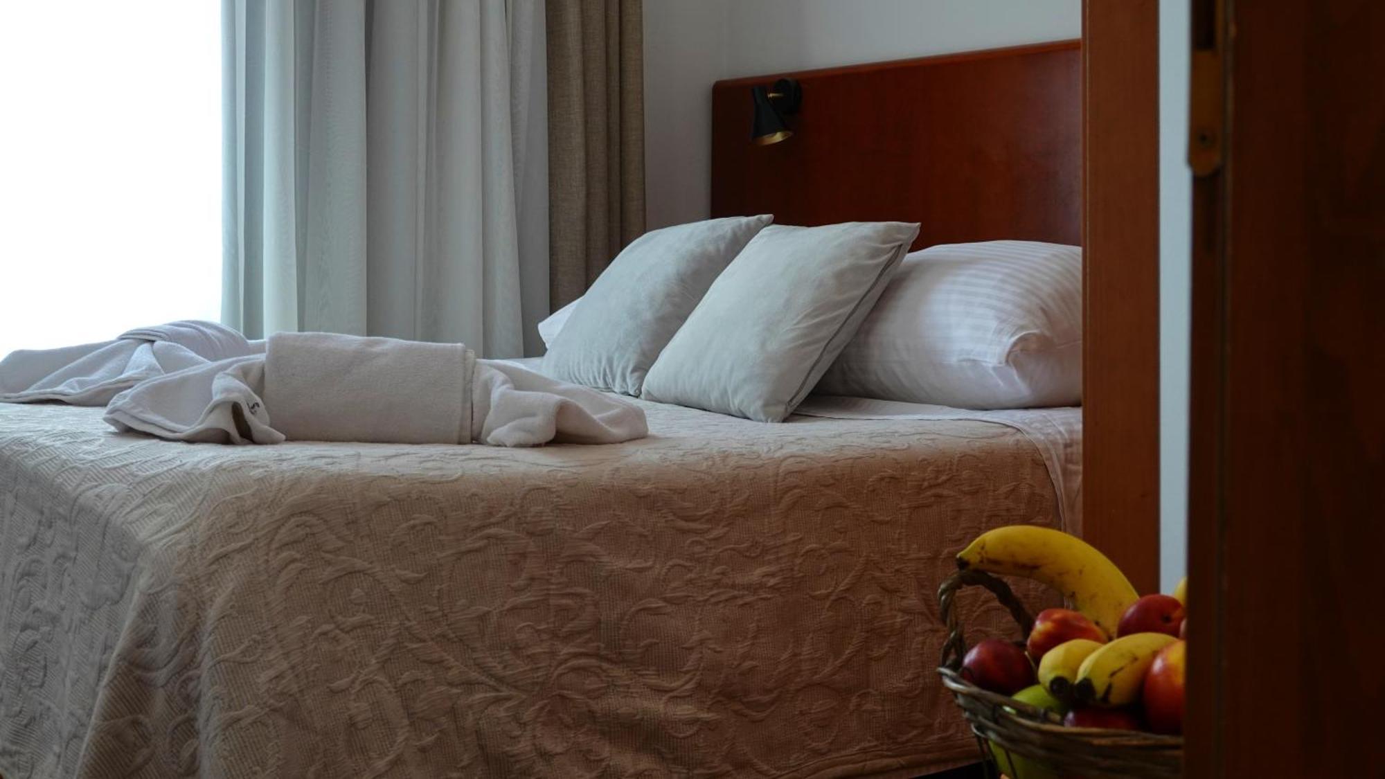 Visovac Rooms And Breakfast Skradin Esterno foto